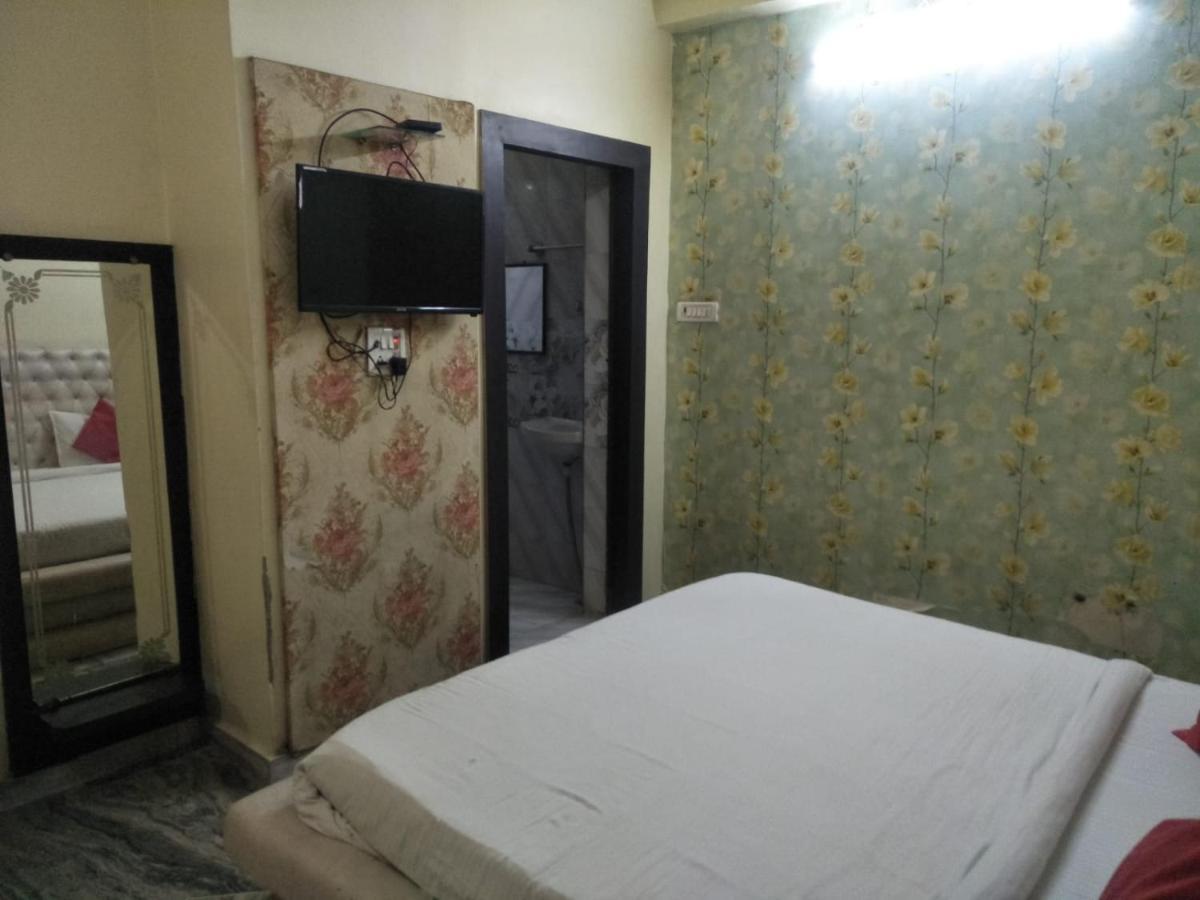Hotel Shiv Mahima Inn By Wb Inn Allāhābād Junction Eksteriør bilde